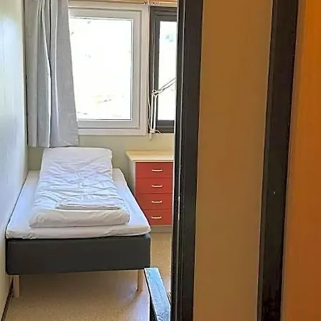 Hotell Karivollen 2*