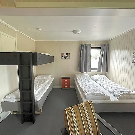 Hotell Karivollen 2*